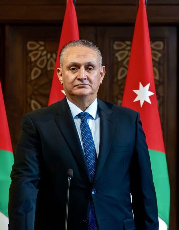 عاجل.. الحكومة تبدأ إعداد برنامج وطني للحد من الإلقاء العشوائي للنفايات 2026–2027