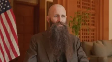 عاجل.. السفير الأمريكي في السلط