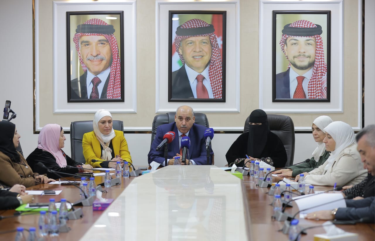 عاجل.. لجنة المرأة النيابية تناقش خطة عملها لتعزيز تمكين المرأة وحماية الأسرة