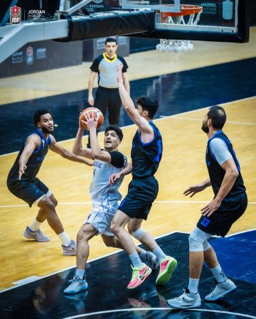 عاجل.. الفيصلي يحقق فوزاً كبيراً على الإنجليزية بسباق الدوري الممتاز لكرة السلة