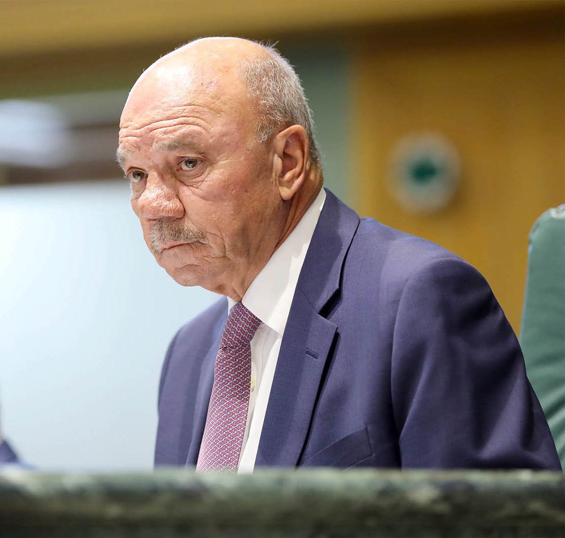 عاجل.. الفايز يهنئ بعيد الميلاد المجيد ويؤكد متانة النسيج الوطني ووحدة الأردنيين