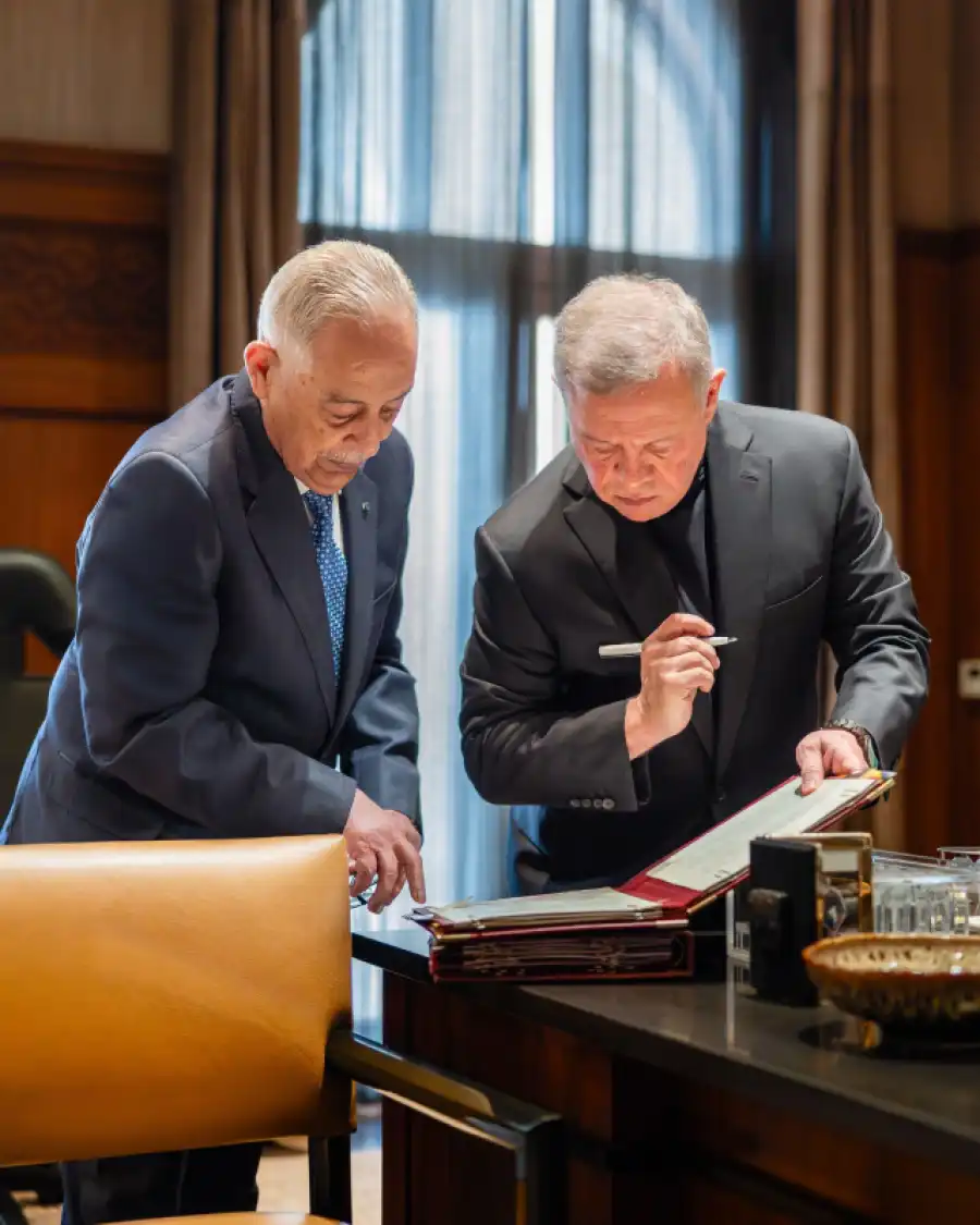 عاجل.. بدير يكتب عن صورة الملك والعيسوي: ديوان مفتوح قلب مفتوح