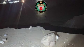 عاجل.. إغلاق كامل لطريق وادي عربة عند صرح الشهيد بسبب انهيار الطريق