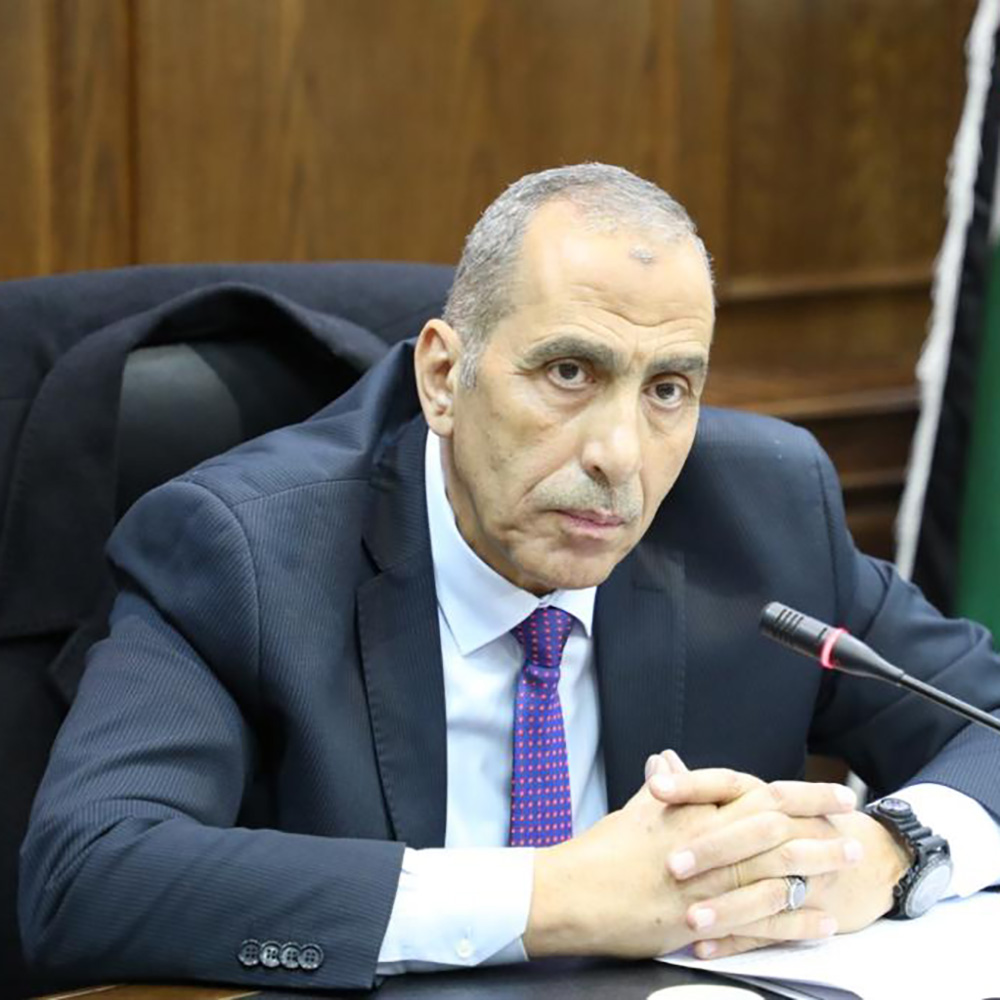 عاجل.. الحمود يكتب … “لمثلكم ترفعُ القُبعات”