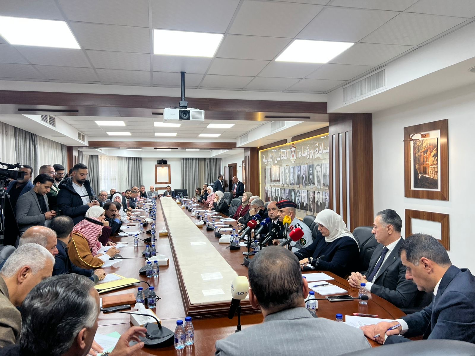 عاجل.. وزير الصناعة عن ملف شموسة: لن تمر مرور الكرام