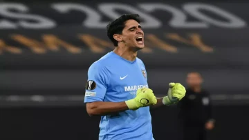 عاجل.. عاجل: بونو ينهار باكياً بعد رحيل جيسوس من الهلال.. والزعيم يكشف عن المدرب الجديد!