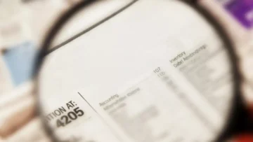 عاجل.. عاجل: وزارة الكهرباء تفتح 500+ وظيفة براتب يصل 15 ألف جنيه – قدم فوراً قبل إغلاق الباب!