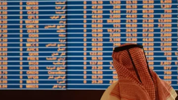 عاجل.. عاجل: الفيدرالي الأمريكي يهز الخليج… قطر وأبوظبي تطير بينما السعودية تنزف – قرار مصيري خلال ساعات!