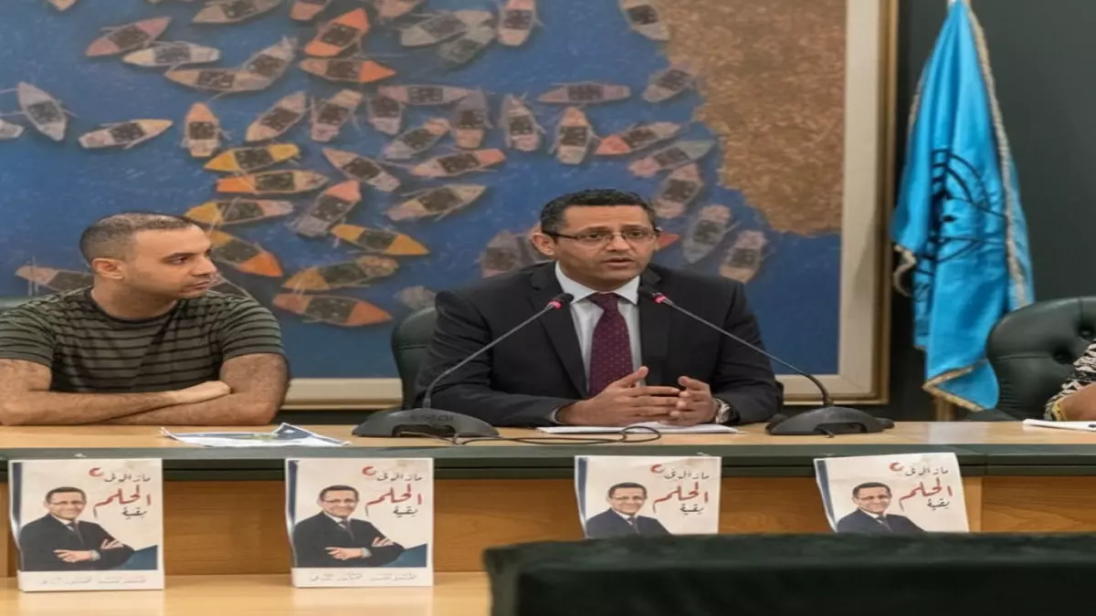 عاجل.. عاجل: نقيب الصحفيين يفجر مفاجأة صادمة حول قرار الحكومة لمحاربة الشائعات… “اختاروا الطريق العكسي!”