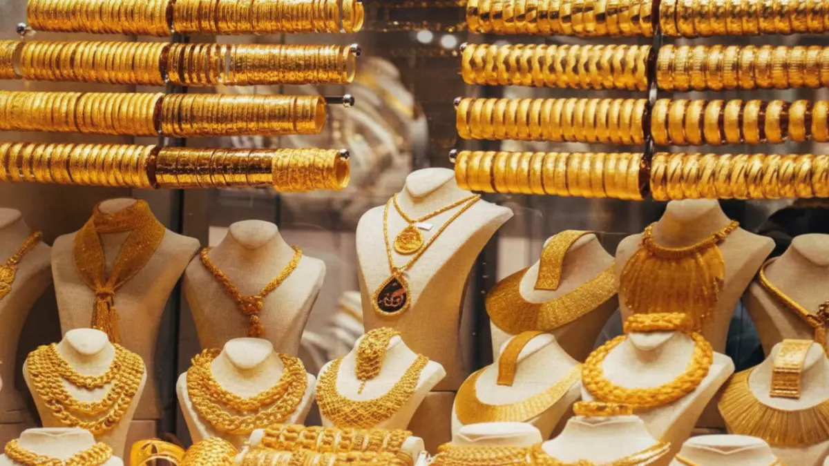 عاجل.. عاجل: الذهب يصل لـ 196 ألف ريال في عدن اليوم… هل تشتري الآن أم تنتظر؟