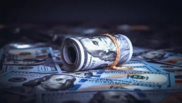 عاجل.. عاجل: الريال اليمني يحافظ على استقراره الصلب أمام الدولار… هل يعود للمستويات الذهبية؟