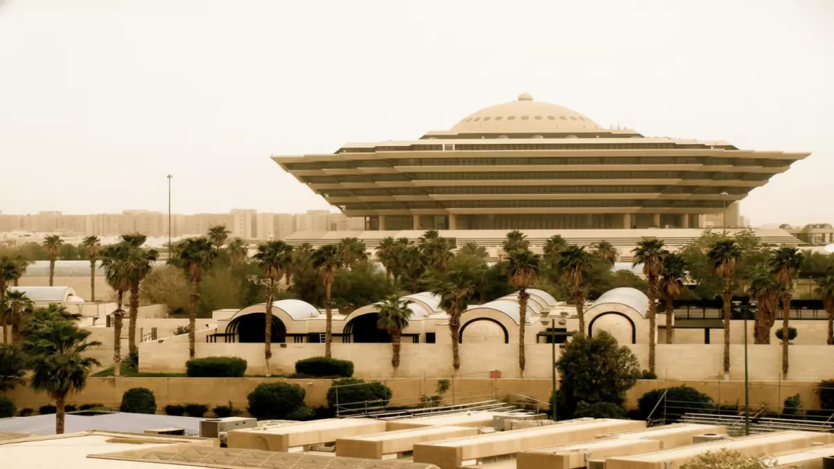 عاجل.. عاجل: تنفيذ حكم القصاص بـ”فهد آل رفدة” قاتل “مهند القحطاني” خنقاً في عسير – العدالة تحقق انتصاراً للضحية!