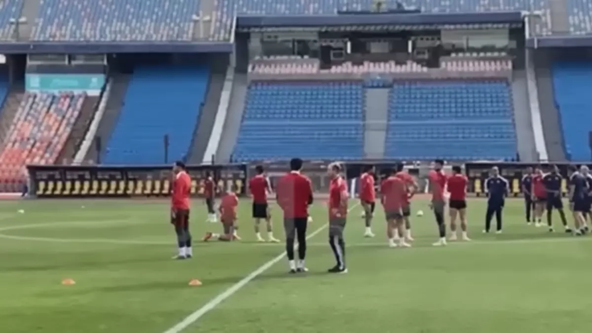 عاجل.. عاجل: الأهلي يدخل مواجهة إنبي بـ11 لاعباً جديداً.. واتحاد الكرة يؤجل قراراً صادماً بشأن منتخب المحليين!