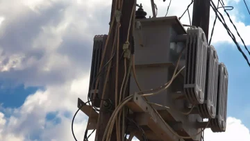 عاجل.. عاجل: كارثة إنسانية في عدن ولحج – شهران في الظلام تماماً! الأطفال يعيشون بلا ماء أو ضوء والفقراء فريسة للبعوض… هل تتدخل الحكومة؟