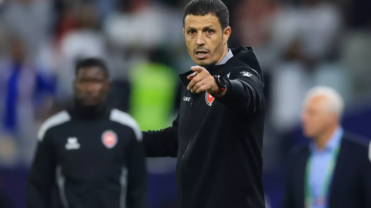 عاجل.. صادم: مدرب الأردن يفجر مفاجأة عن رينارد قبل نصف نهائي كأس العرب… “أدين له بحياتي المهنية”!