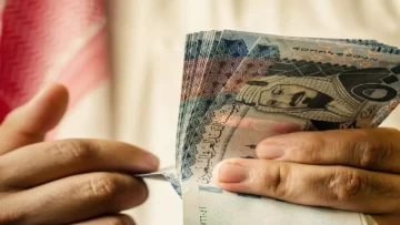عاجل.. عاجل: البنك المركزي اليمني يحسم المعركة… تسعيرة إجبارية للريال السعودي تهز البنوك!