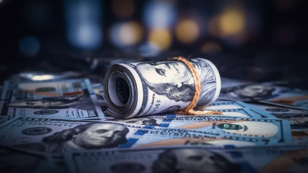 عاجل.. صادم: فجوة جنونية 200% في أسعار الدولار بين صنعاء وعدن اليوم – المواطنون في صدمة!