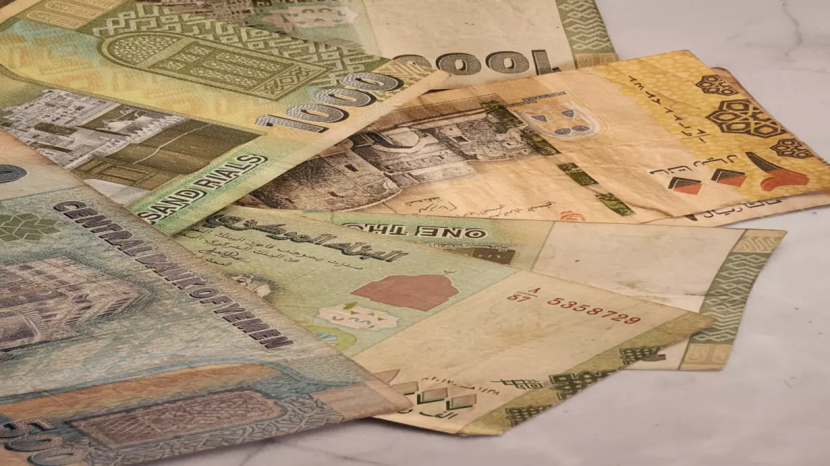 عاجل.. عاجل: الريال اليمني يحقق معجزة اقتصادية مذهلة – البنك المركزي يكشف السر الخفي وراء الاستقرار التاريخي!