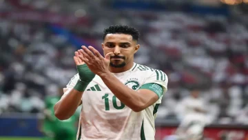 عاجل.. عاجل: الدوسري يُعيد كتابة التاريخ بـ10 إنجازات خرافية رغم الخروج… خبراء أوروبا يصرخون: “موهبة تولد مرة في القرن!” 🔥