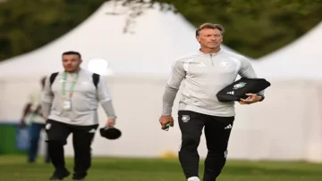 عاجل.. عاجل: رينارد يستعد لمفاجأة مدوية ضد الأردن… التشكيلة السرية التي ستحسم نصف النهائي!