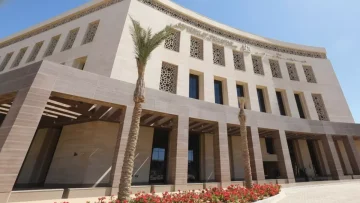 عاجل.. عاجل: وزارة التعليم تحسم الجدل نهائياً حول مصروفات المدارس – قرارات صادمة لأولياء الأمور!