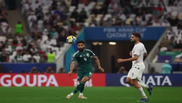 عاجل.. 🇸🇦 من أحساوي مجهول إلى صانع أحلام رونالدو… نواف بوشل يحطم الأرقام ويقود السعودية للمجد!