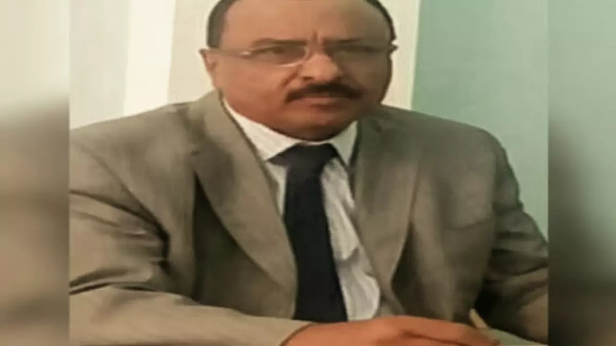 عاجل.. عاجل: خبير اقتصادي يكشف سر استقرار الريال اليمني رغم قرار صندوق النقد الصادم!