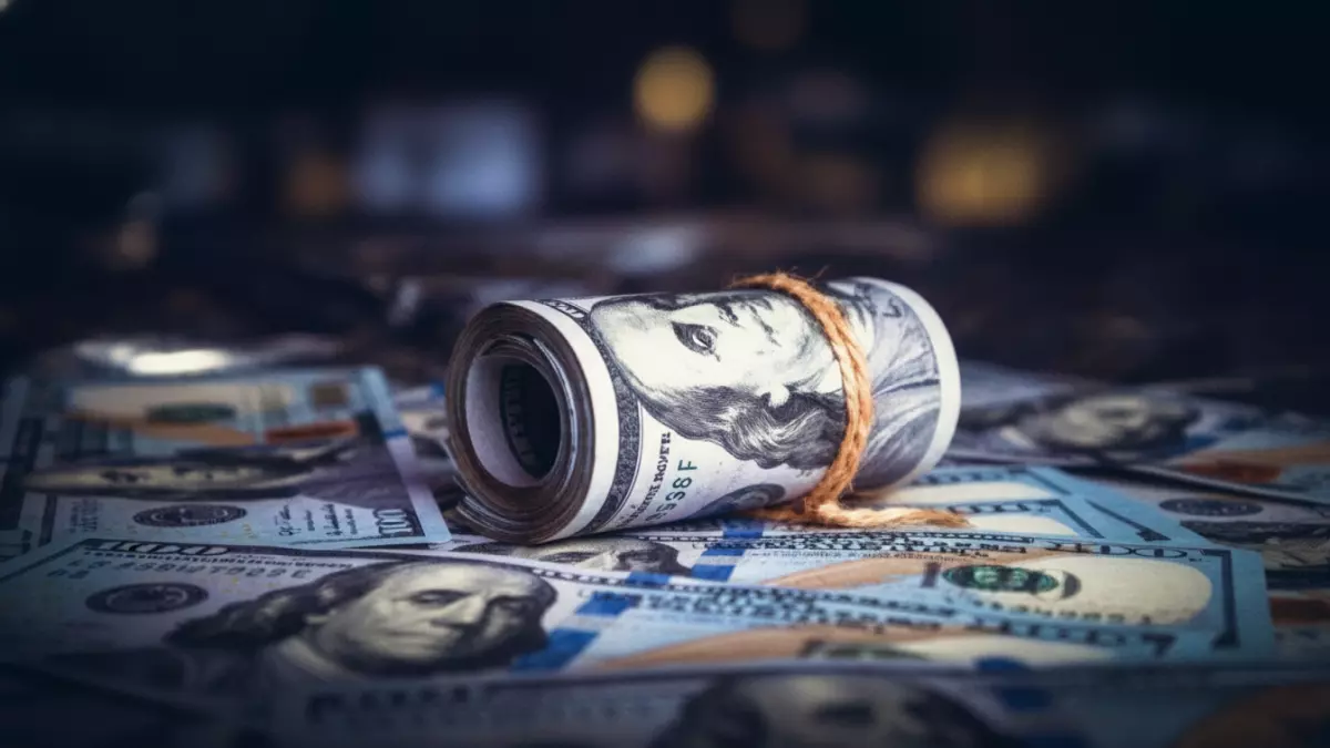 عاجل.. عاجل: انهيار صادم للريال اليمني أمام الدولار… الفارق وصل 1100 نقطة بين الشمال والجنوب!