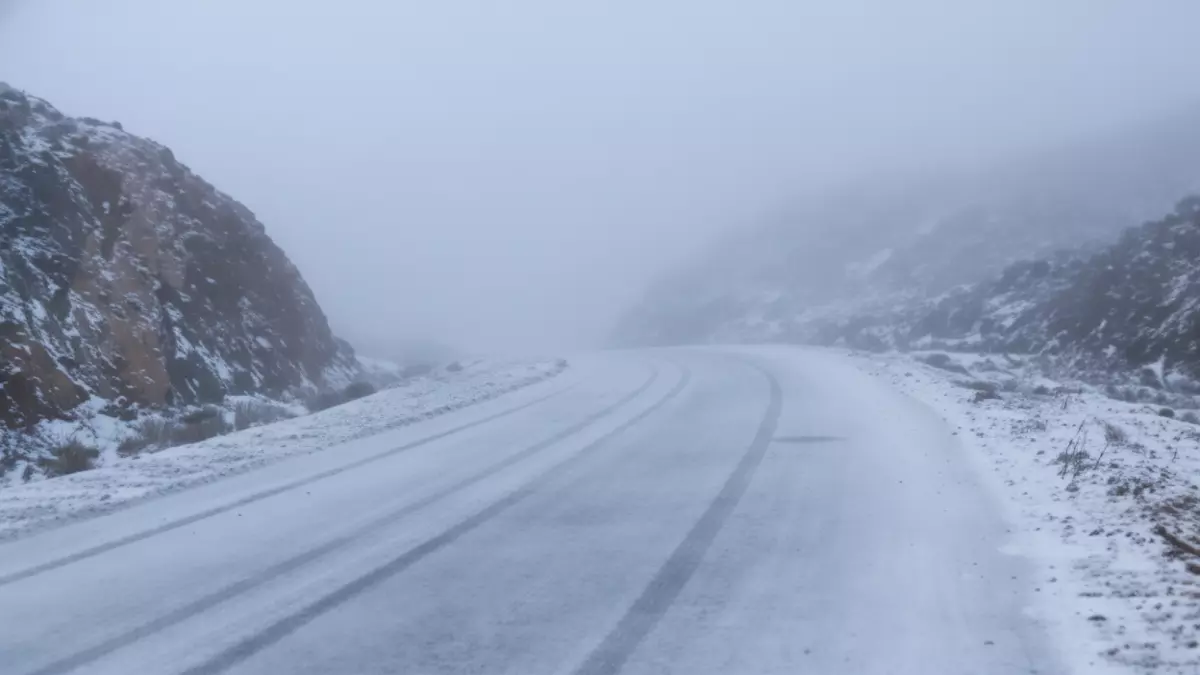 عاجل.. عاجل: عاصفة قطبية تجتاح صنعاء خلال ساعات… والأرصاد تحذر: خطر حقيقي على الأرواح!