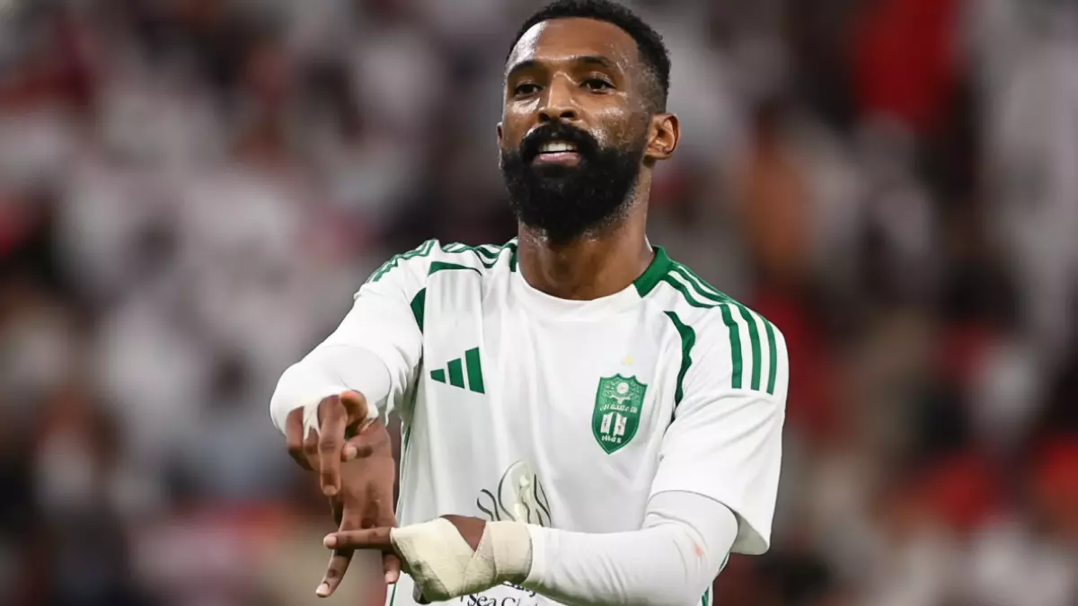 عاجل.. عاجل: مركز التحكيم يوجه صفعة قاضية للفتح.. 68 ألف ريال غرامة نهائية لصالح الأهلي والبريكان!