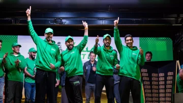 عاجل.. حصري: أول سائقَين سعوديَين يتأهلان لرالي داكار 2026 – إنجاز تاريخي يضع المملكة على خريطة الراليات العالمية!