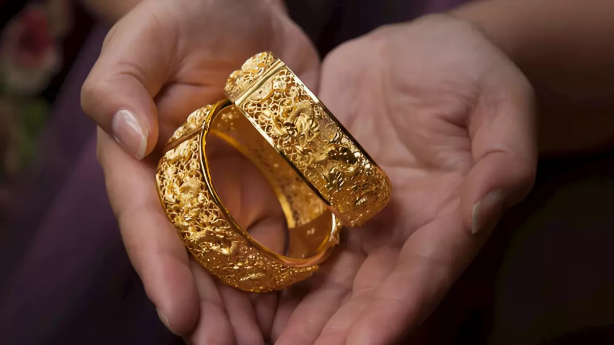 عاجل.. عاجل: انفجار أسعار الذهب 65% في 2024… خبير يكشف السبب الصادم وراء القفزة التاريخية!