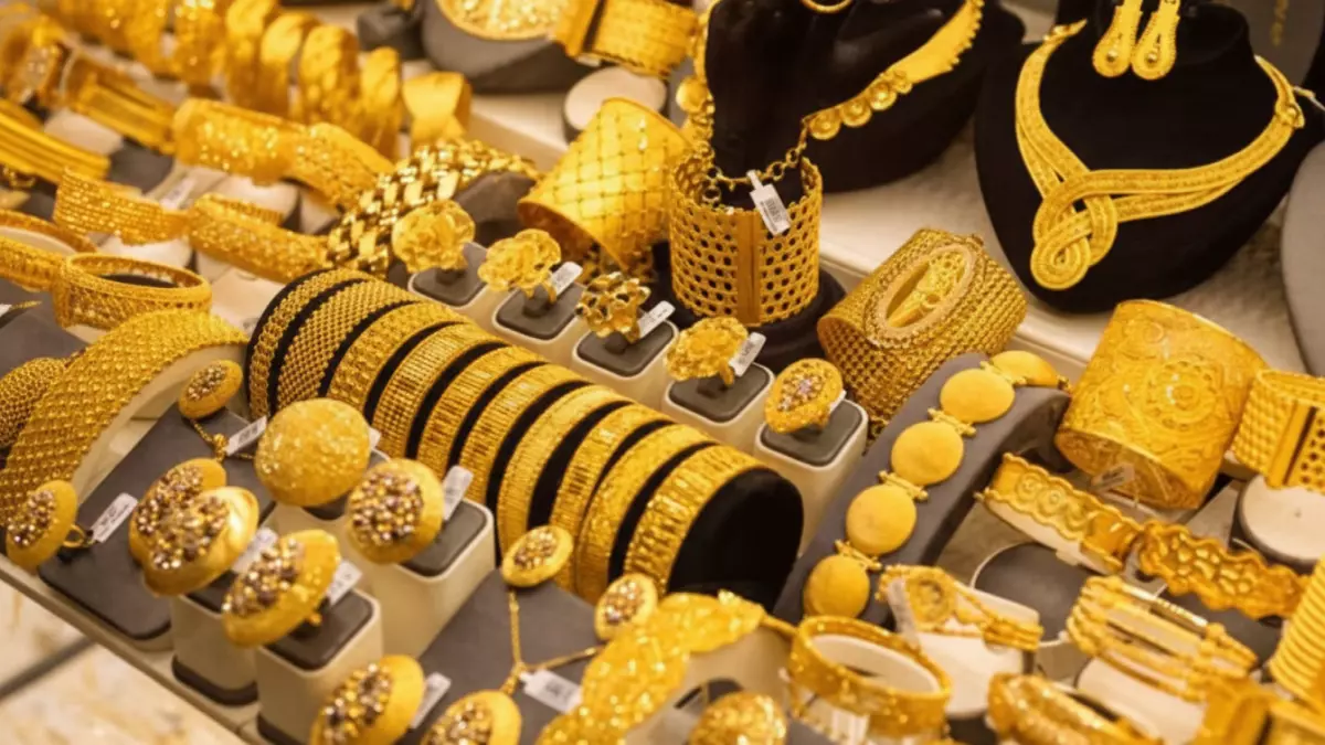 عاجل.. عاجل: الذهب يحطم الأرقام القياسية… 6542 جنيهاً للجرام الواحد – هل تملك الثروة أم تفوتك؟