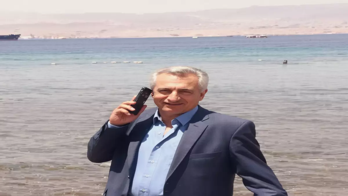 عاجل.. قنبلة إعلامية: مذيع أردني مشهور يصدم الجماهير ويعلن مساندته للسعودية ضد بلاده… “أردني المولد سعودي الهوى”!