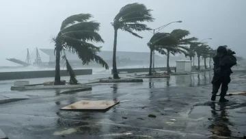 عاجل.. عاجل: الأرصاد تحذر من اضطراب البحر أمام السواحل اليمنية… أمطار وأمواج تصل 2 متر خلال 24 ساعة!