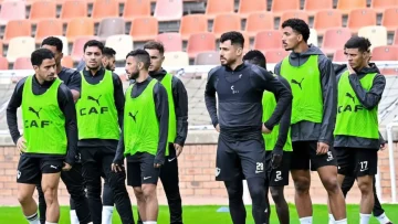 عاجل.. زلزال مؤلم يهز الزمالك قبل مواجهة حرس الحدود.. تفاصيل مؤلمة تصيب الزملكاوية بالجنون!