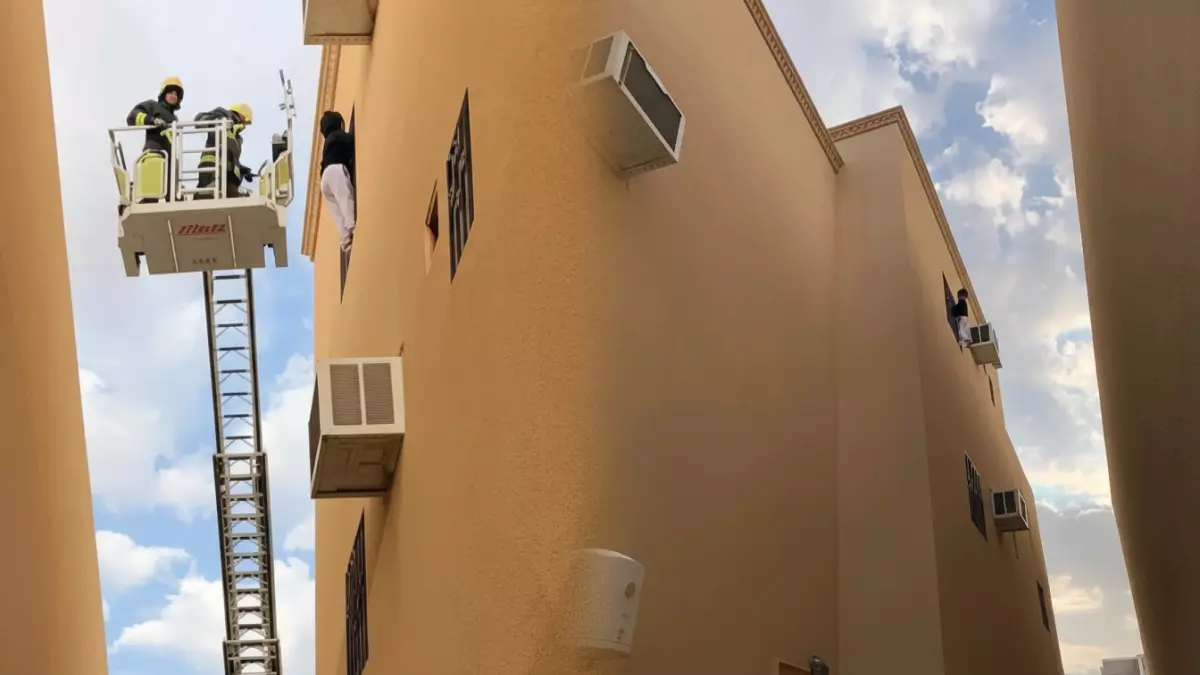 عاجل.. صادم: فيديو “الأم البطلة” المنتشر في السعودية مُزيّف بالذكاء الاصطناعي… الحقيقة صعقت الجميع!