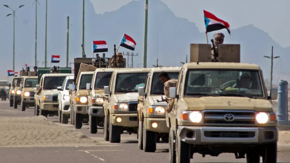 عاجل.. عاجل: الانتقالي الجنوبي يسيطر على حضرموت النفطية ويعلن “دولة الجنوب”… هل ينقسم اليمن نهائياً؟