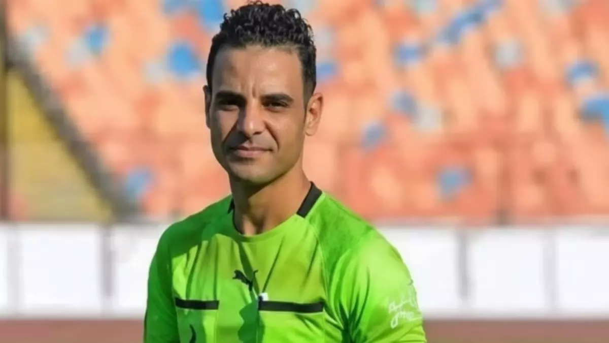 عاجل.. عاجل: العتباني يحكم معركة الأهلي وسيراميكا الحاسمة… والـ VAR يراقب الجدل المتوقع!