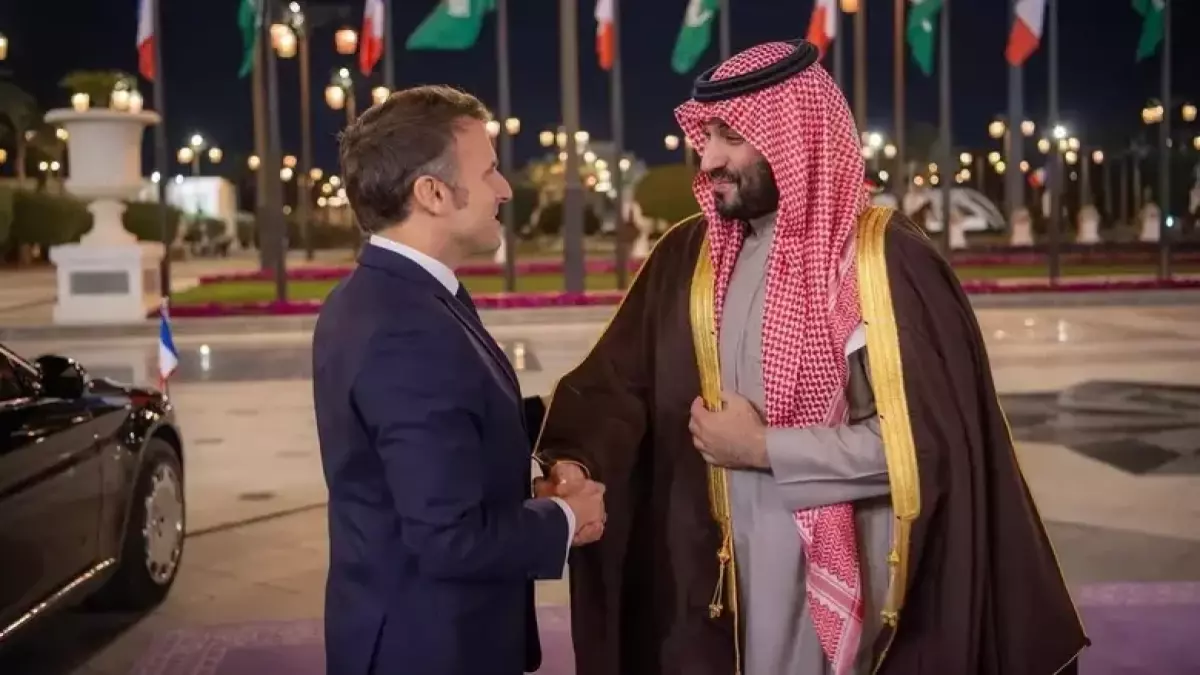 عاجل.. عاجل: اتصال سري بين محمد بن سلمان وماكرون حول أزمة إقليمية خطيرة – تفاصيل صادمة!