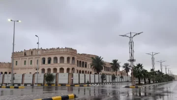 عاجل.. عاجل: أمطار غزيرة تجرف الأودية في الخرج والدلم ورياح تصل 49 كلم/ساعة تضرب حائل!