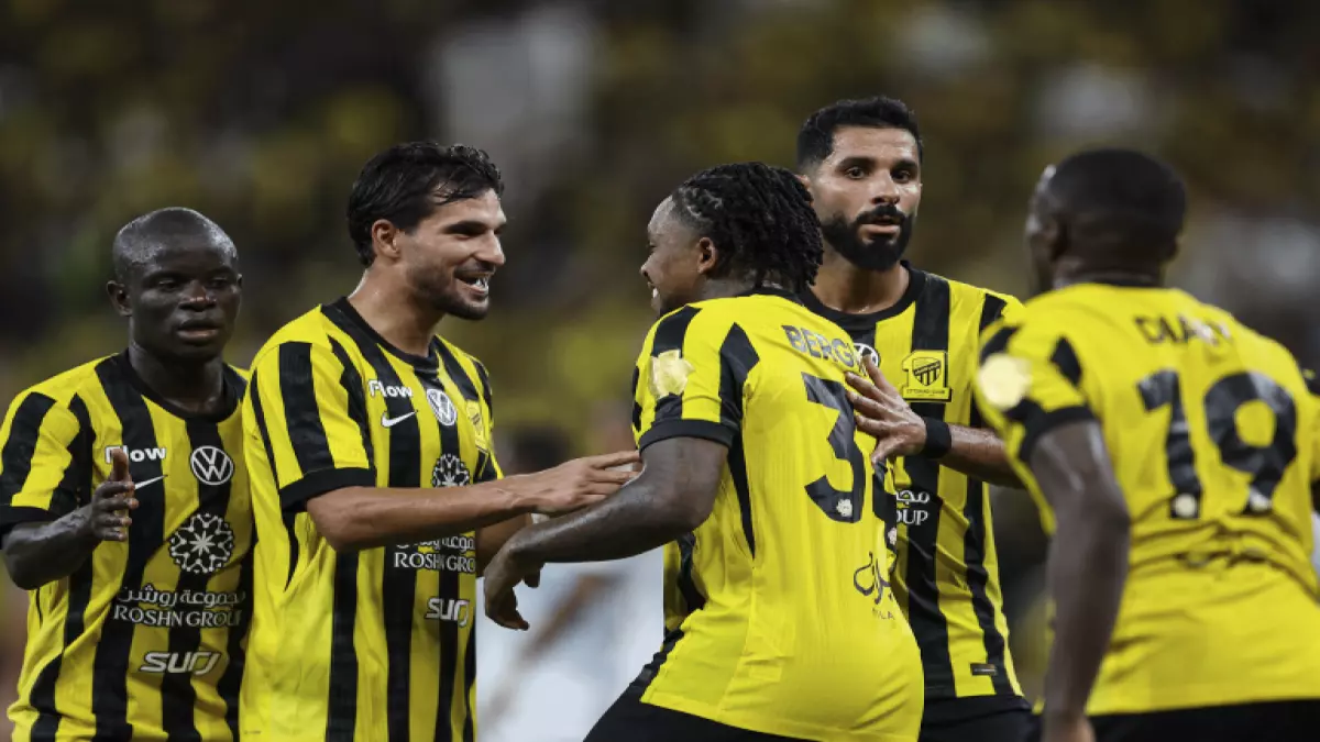 عاجل.. أستبعاد نجم الاتحاد ومحترف دوري روشن رسمياً.. هويته أحزنت قلوب الجماهير! (صورة)