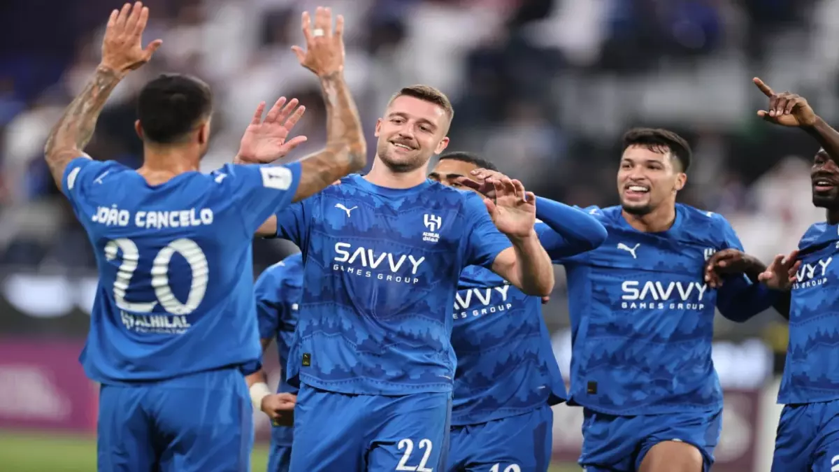 عاجل.. عاجل: إنزاغي يصدم الجماهير بتشكيلة الهلال الجديدة أمام الشارقة – غياب 7 نجوم!