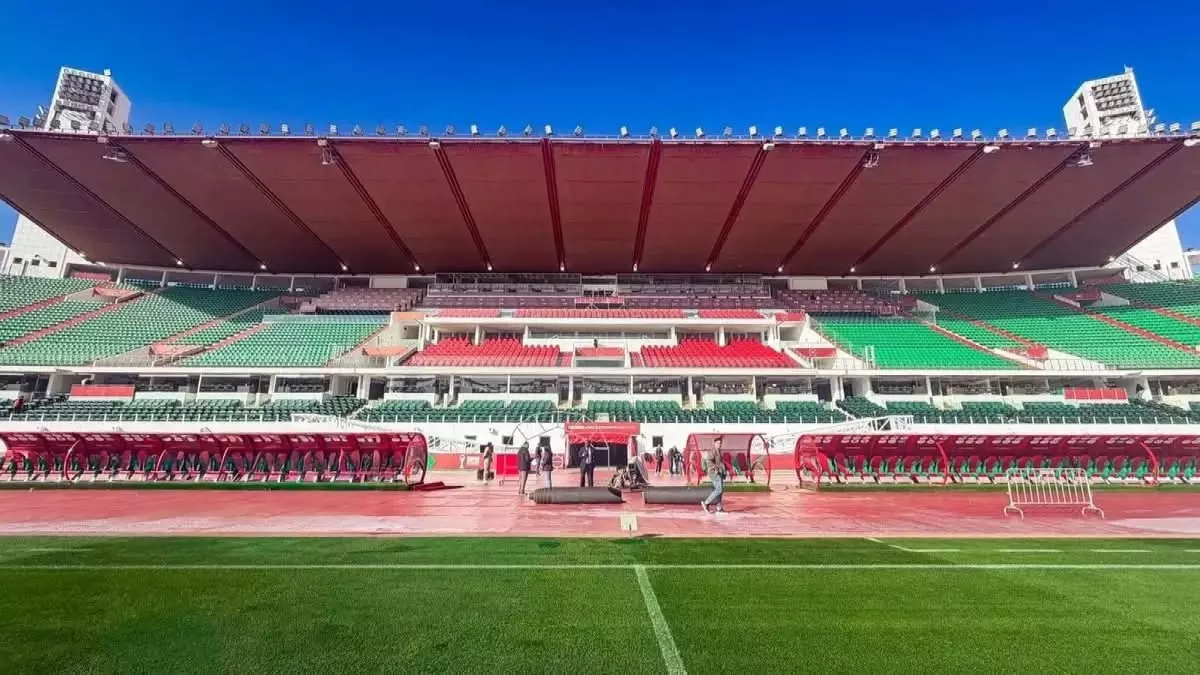 عاجل.. شاهد: ملعب أكادير يتأهب لمعركة الفراعنة الحاسمة ضد زيمبابوي غداً – هل تحقق مصر البداية المثالية؟