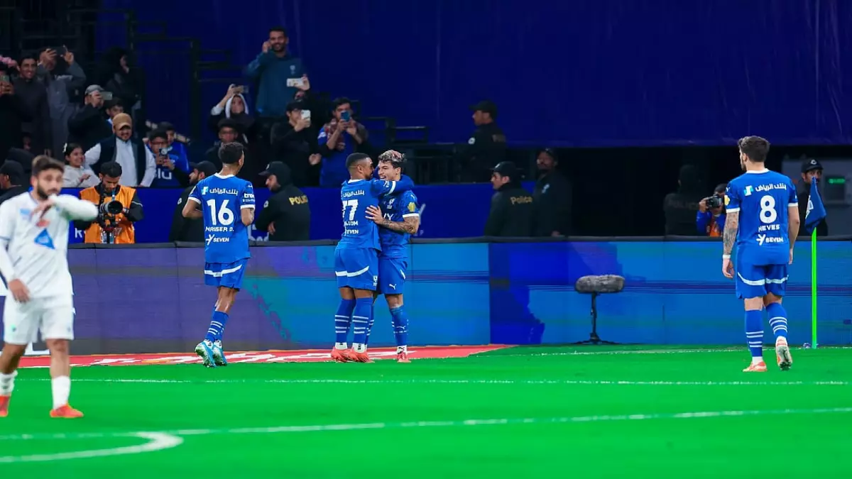 عاجل.. مواجهة نارية: الهلال يسعى للفوز السادس توالياً أمام الشارقة… هل يؤمن طريقه للقب الآسيوي الخامس؟
