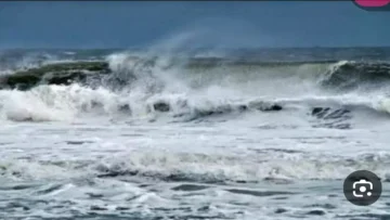 عاجل.. عاجل: عاصفة بحرية خطيرة تضرب سقطرى وخليج عدن… إنذار أحمر للصيادين!