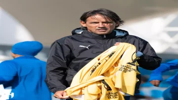 عاجل.. إنزاجي يكشف: الهلال يستهدف العلامة الكاملة أمام الشارقة – “كل اللاعبين جاهزون للمعركة الآسيوية!”