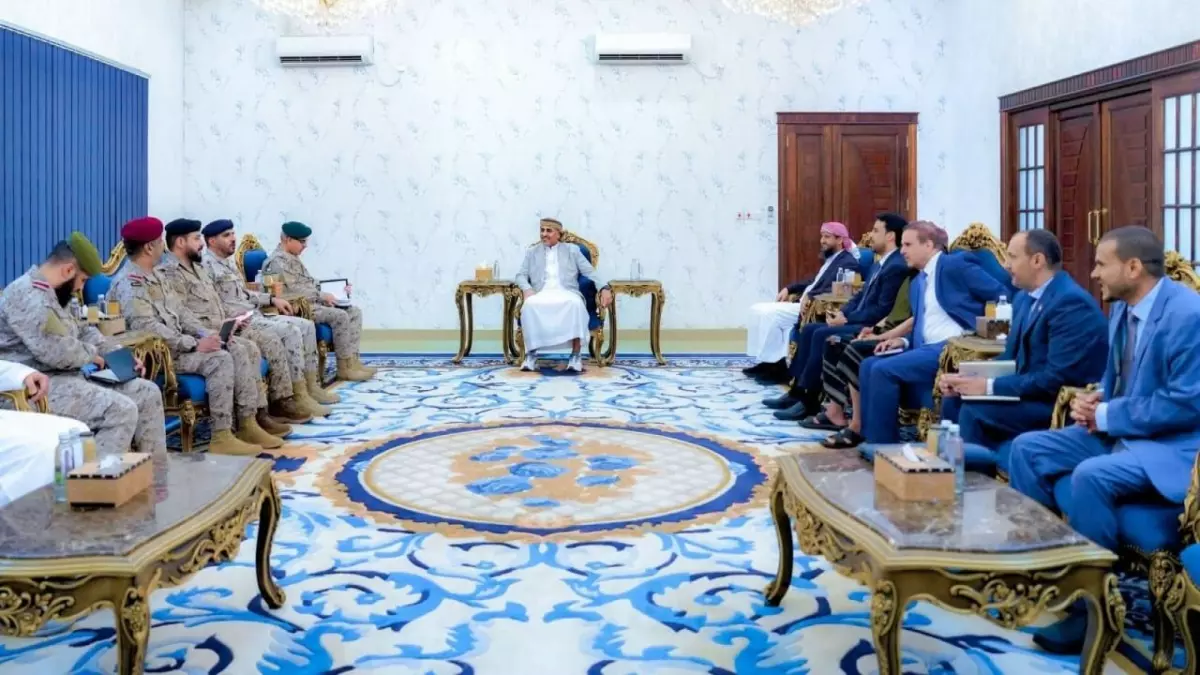 عاجل.. عاجل: السعودية والإمارات تتحركان سراً لمنع انفجار الوضع في الجنوب… قرارات حاسمة خلال ساعات!