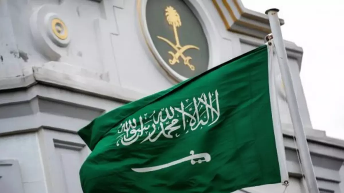 عاجل.. عاجل: السعودية تفجر مفاجأة رمضان الكبرى – 19 يوماً إجازة لـ 6 ملايين طالب… والأهالي بين الفرحة والذعر!