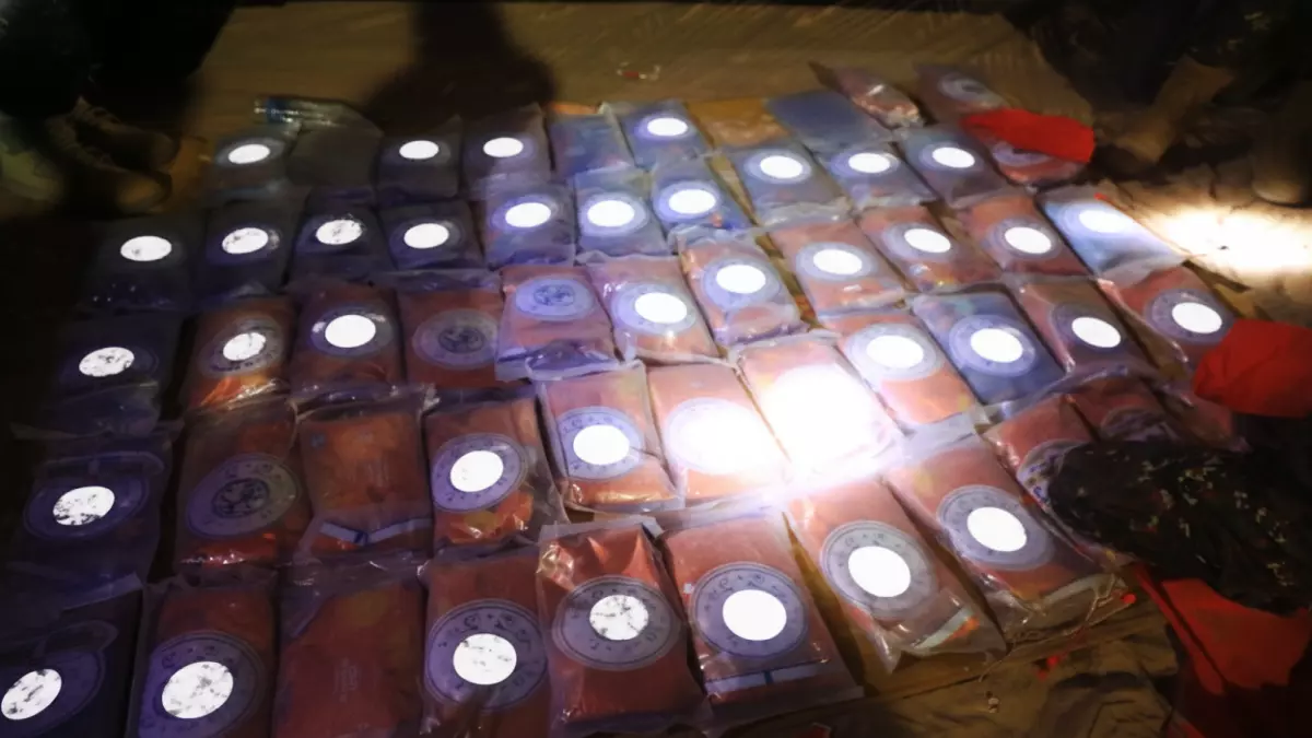 عاجل.. عاجل: ضبط شحنة مخدرات ضخمة على ساحل شبوة… من أين جاءت وإلى أين كانت متجهة؟